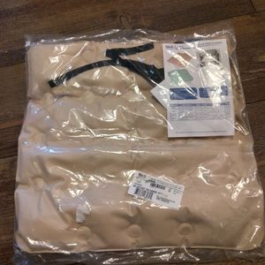 19 x 19 Air Lock Seat Cushion by SKIL